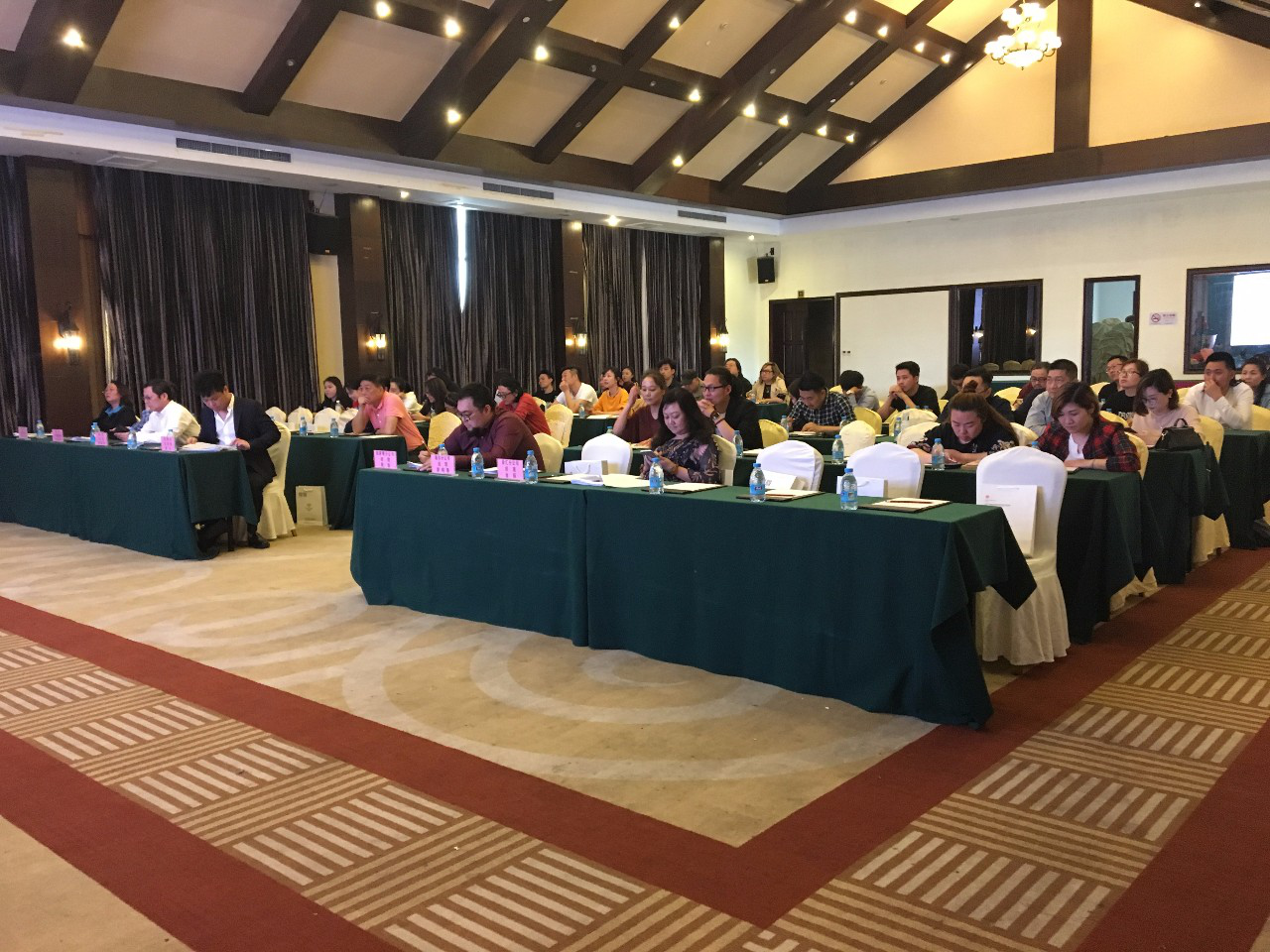 2018yh533388银河别墅设计第一季度设计师大会